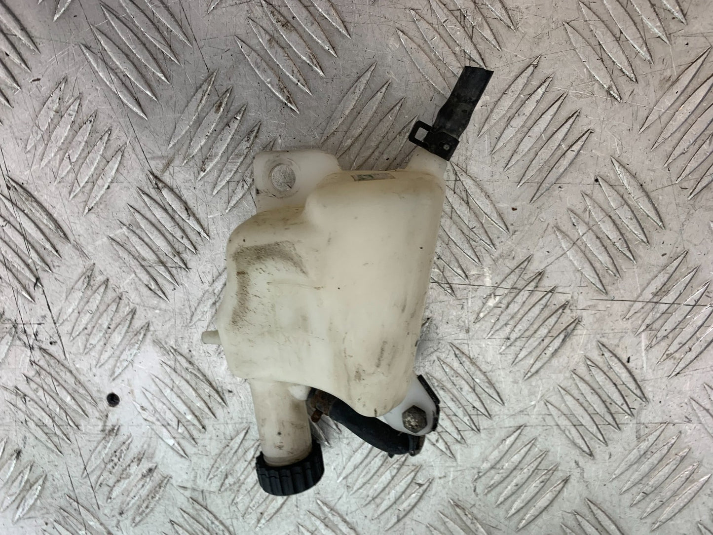 KTM DUKE 125 COOLANT BOTTLE   YEAR 2012-2016 (CMB1317)