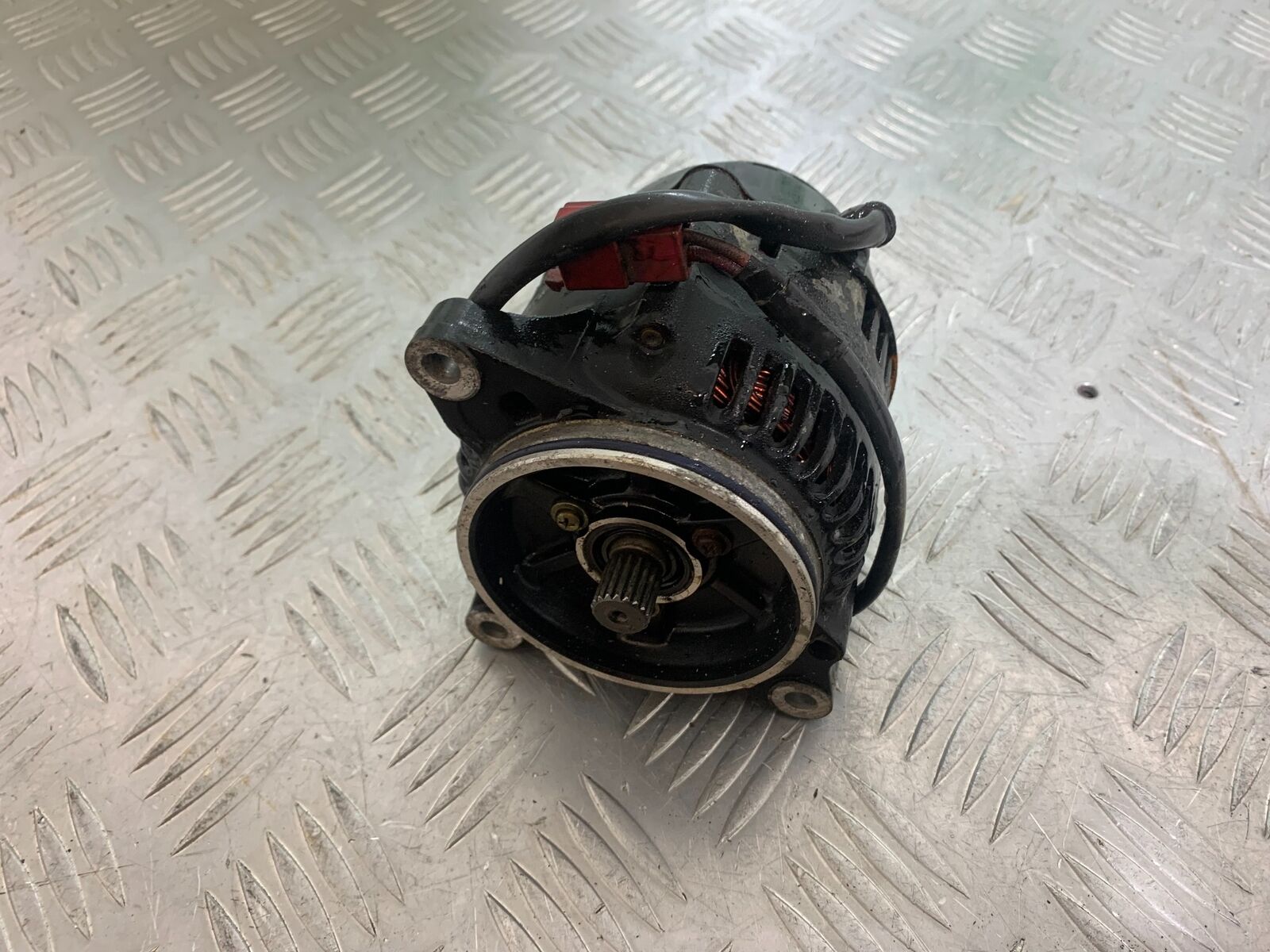 YAMAHA FJ1100 FJ 1100 ALTERNATOR  YEAR 1984-85 (CMB1101)