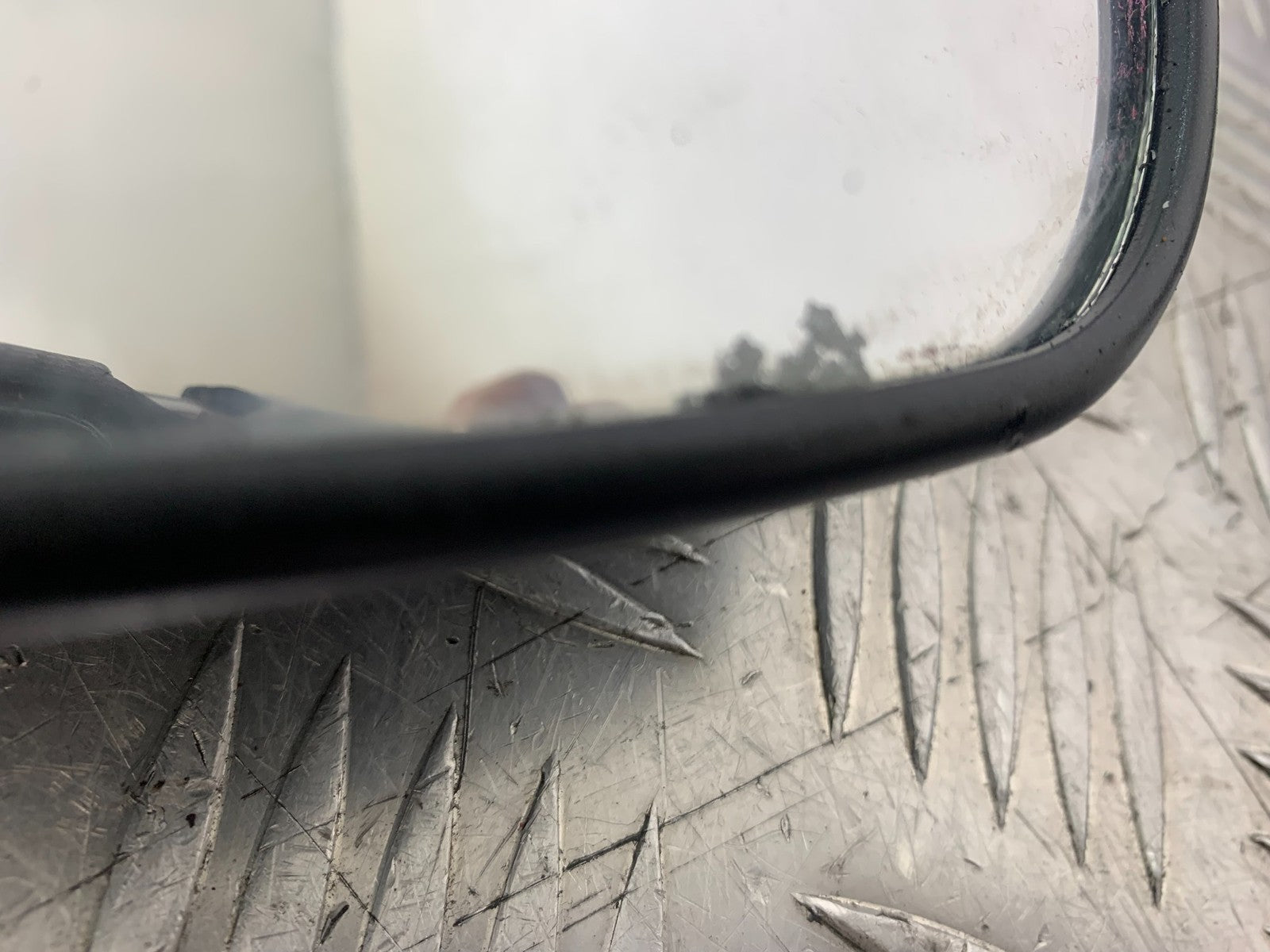 SUZUKI SV650 SV 650 mk1 RIGHT MIRROR  YEAR 1999-2002 (CMB1208)