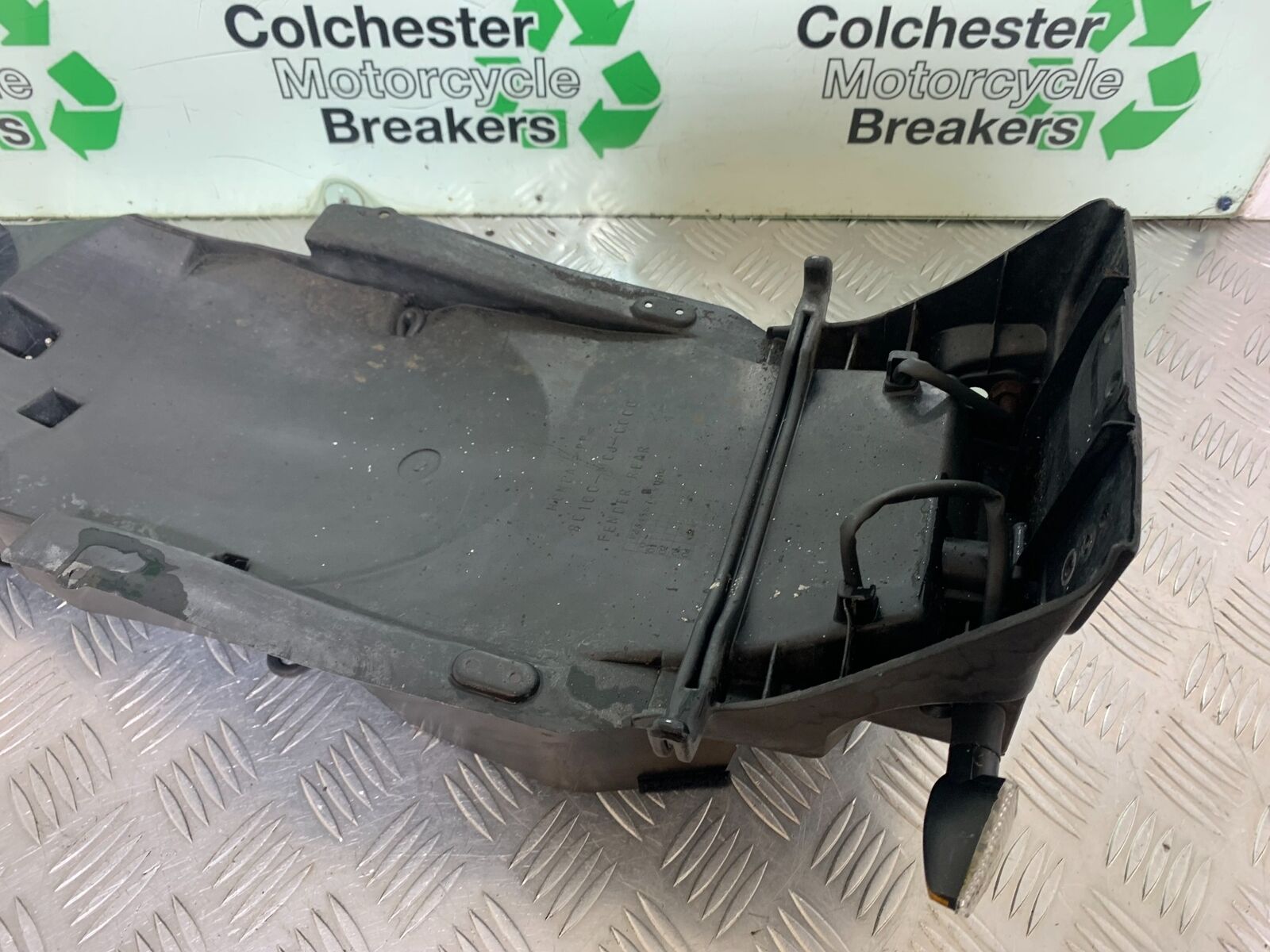 HONDA CBR 929 RRY FIREBLADE REAR MUDGUARD  YEAR 2000-01 (CMB1094)