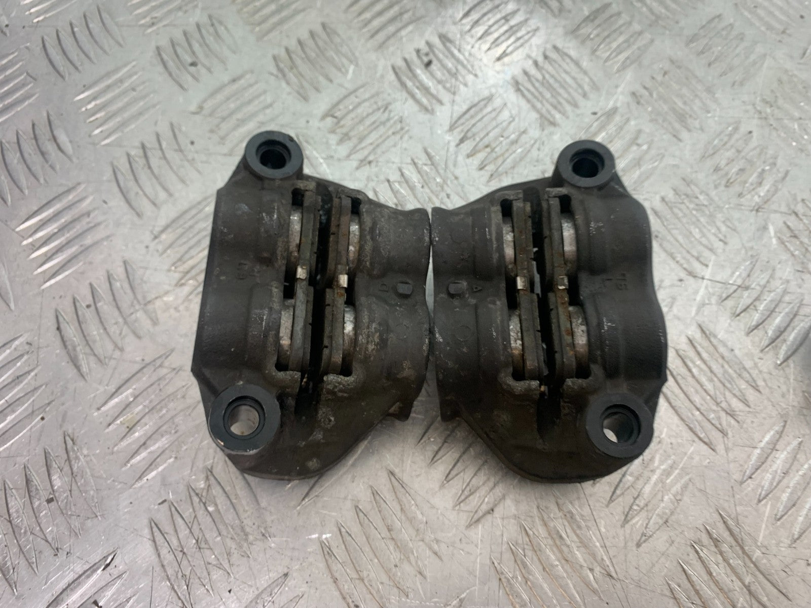 HONDA CBR1000 rr FIREBLADE FRONT BRAKE CALIPERS   2012-2016 (CMB1280)