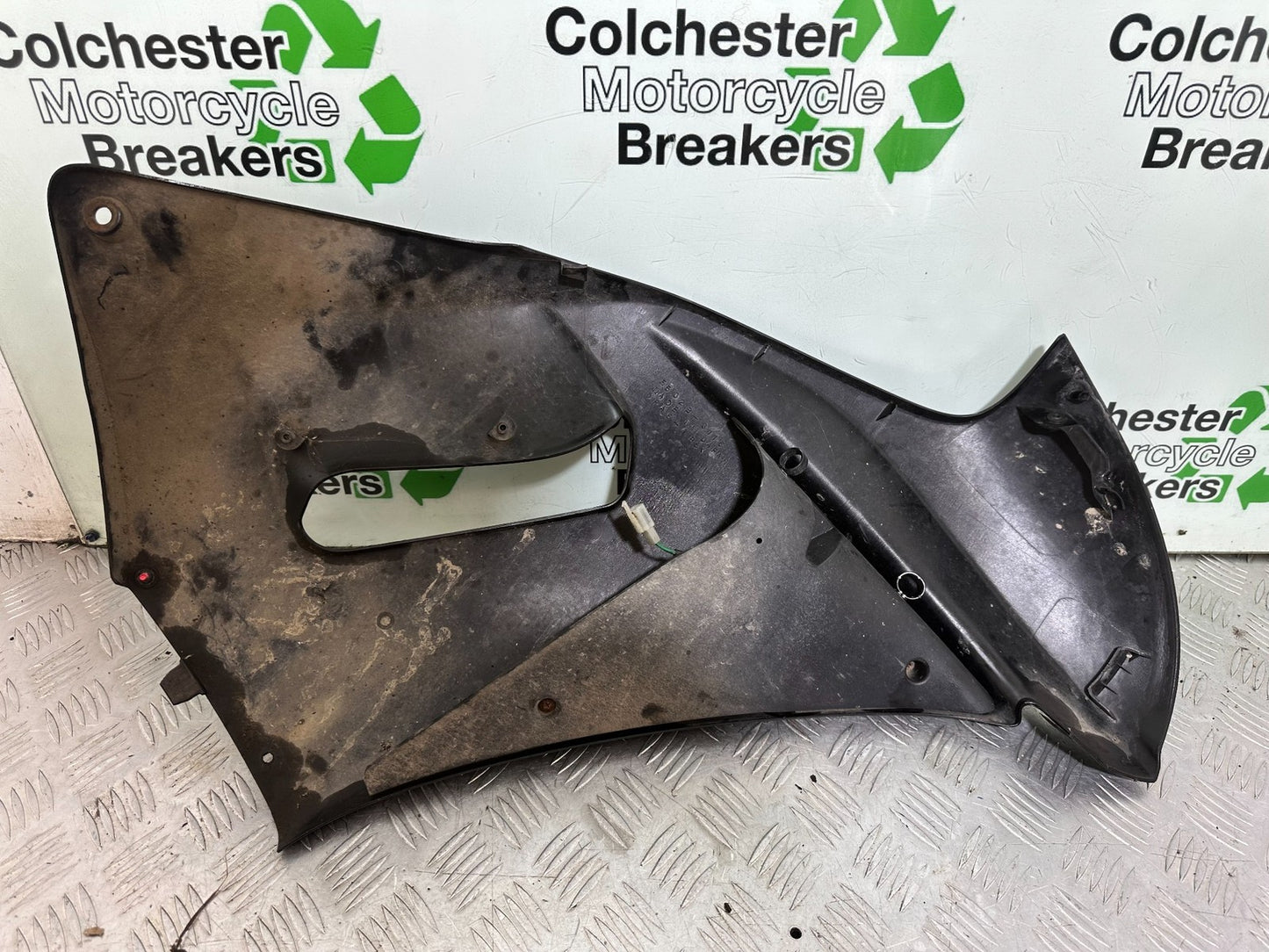 KAWASAKI ER6 F ER6F LEFT FAIRING PANEL AND INDICATOR YEAR 2005-2008 (CMB1178)