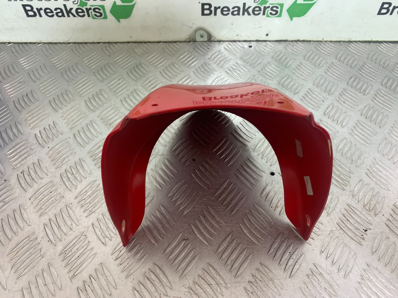 TRIUMPH 955i SPRINT ST FRONT MUDGUARD   1999-2004 (CMB1176)