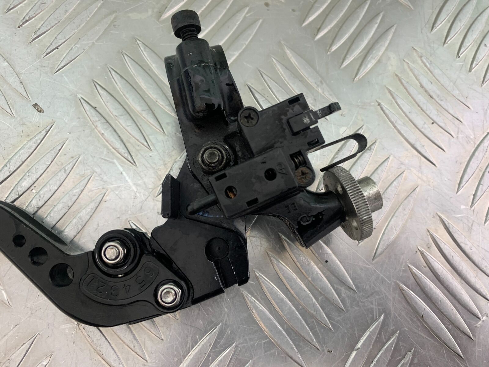 KAWASAKI ZX12R ZX12 R CLUTCH LEVER AND BRACKET YEAR 2000-01 (CMB1038)