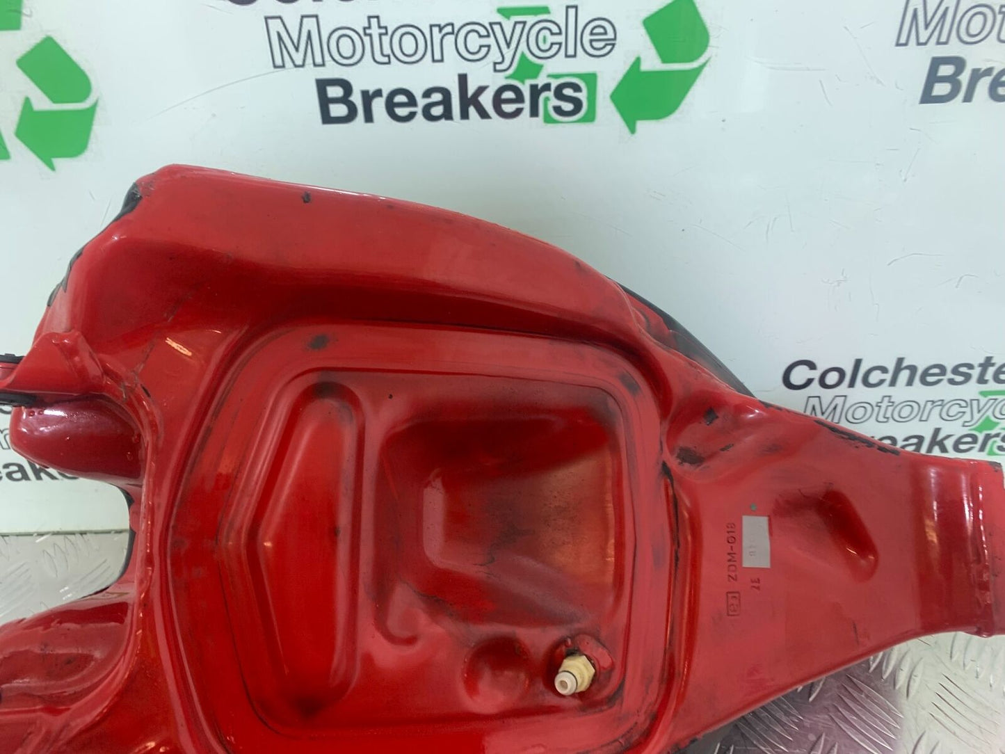 DUCATI 1199 PANIGALE PETROL TANK  YEAR 2012-2014 (CMB1047)