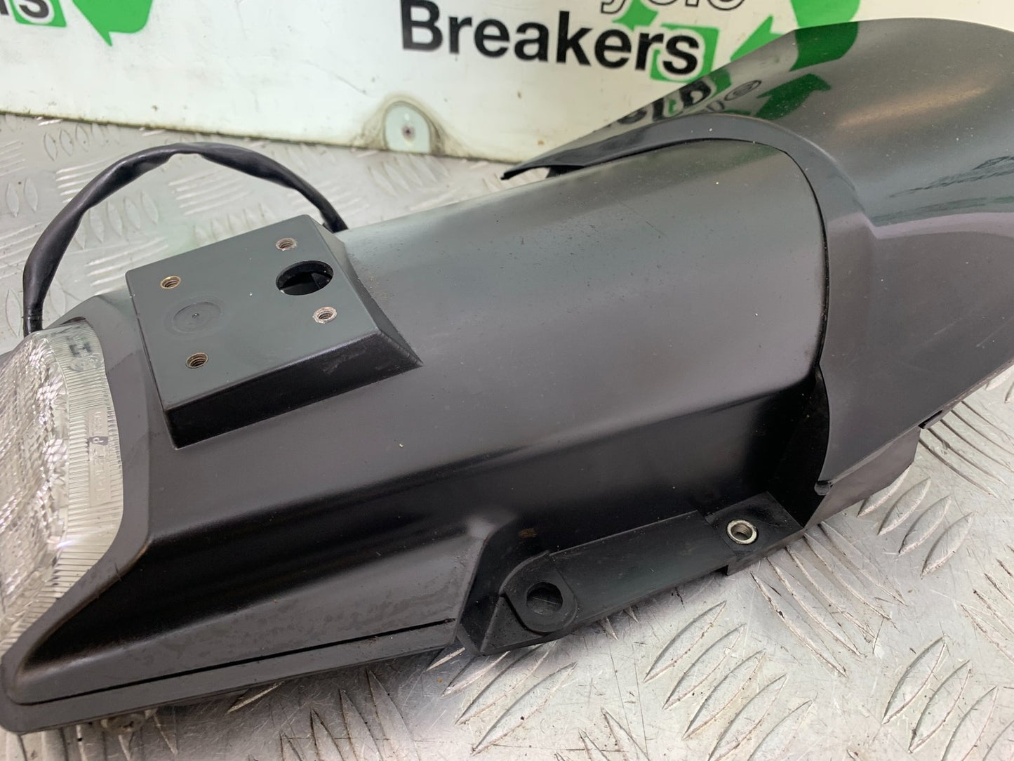 HONDA CBR1000 RR CBR1000RR FIREBLADE REAR LIGHT UNDERTRAY 2008-2011 (CMB1179)