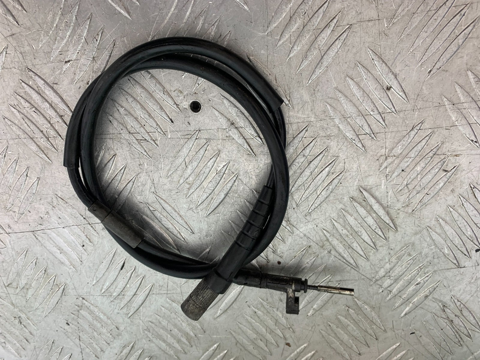 TRIUMPH TROPHY 900 SPEEDO CABLE YEAR 1991-95 (CMB1251)