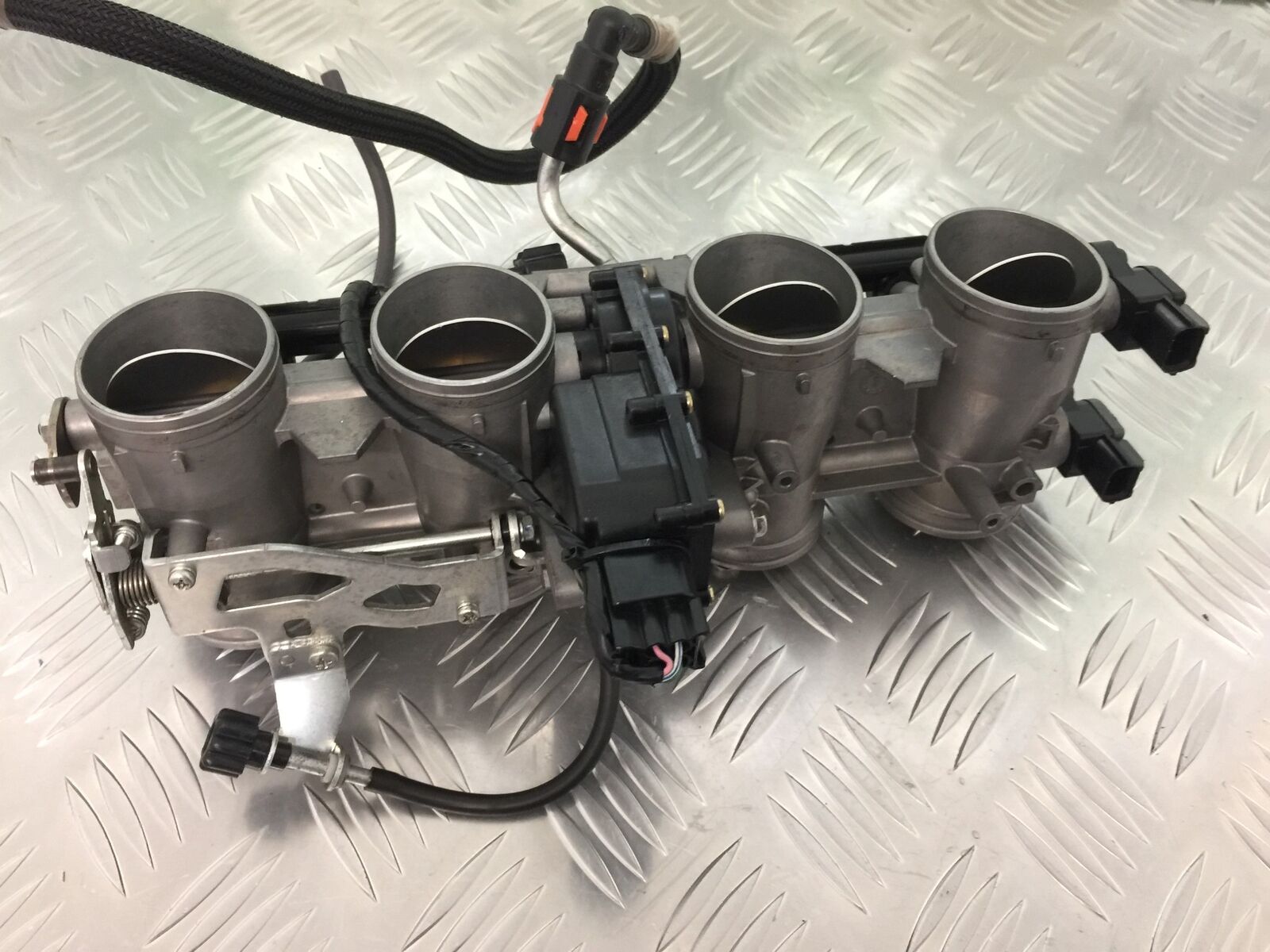 KAWASAKI Z1000 Z 1000 THROTTLE BODIES   YEAR 2007-2009  (STOCK 927)