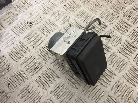 KAWASAKI VN 650 VULCAN ABS PUMP  YEAR 2017-2021 (STOCK 811)