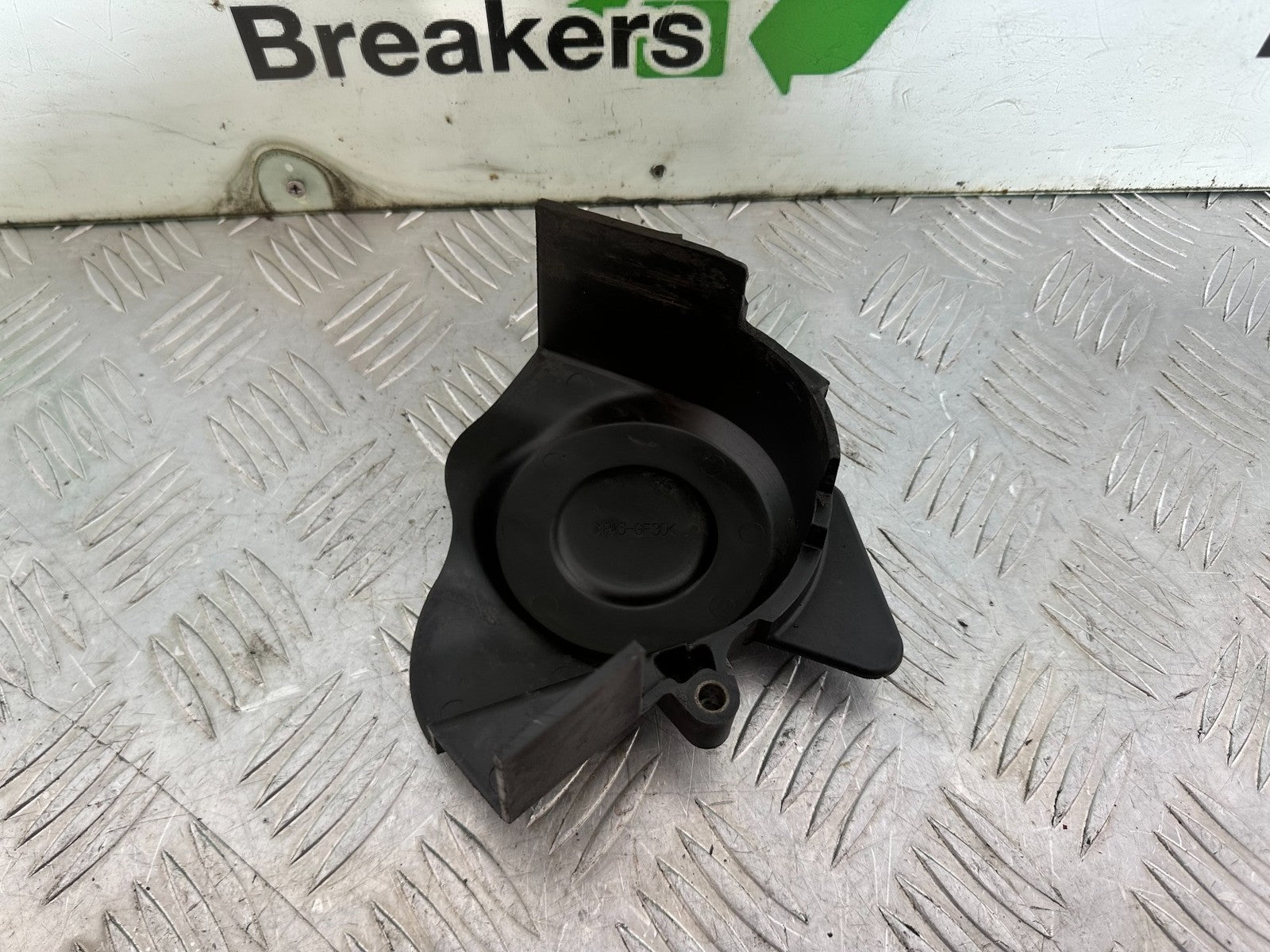 KAWASAKI ER6 F ER6F FRONT SPROCKET COVER YEAR 2005-2008 (CMB1178)