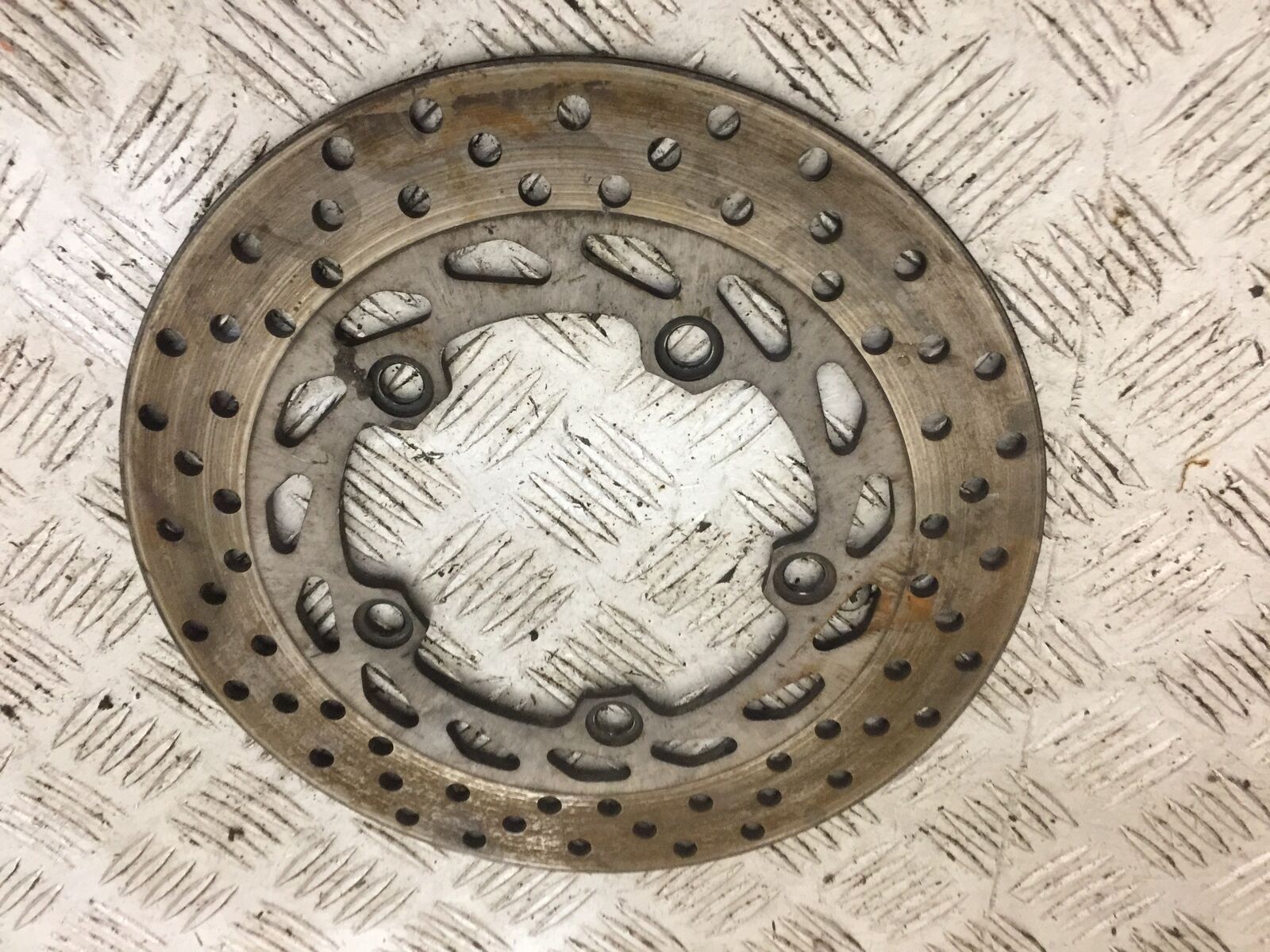 YAMAHA FZ1-N REAR BRAKE DISC YEAR 2006-2012  (STOCK 787)