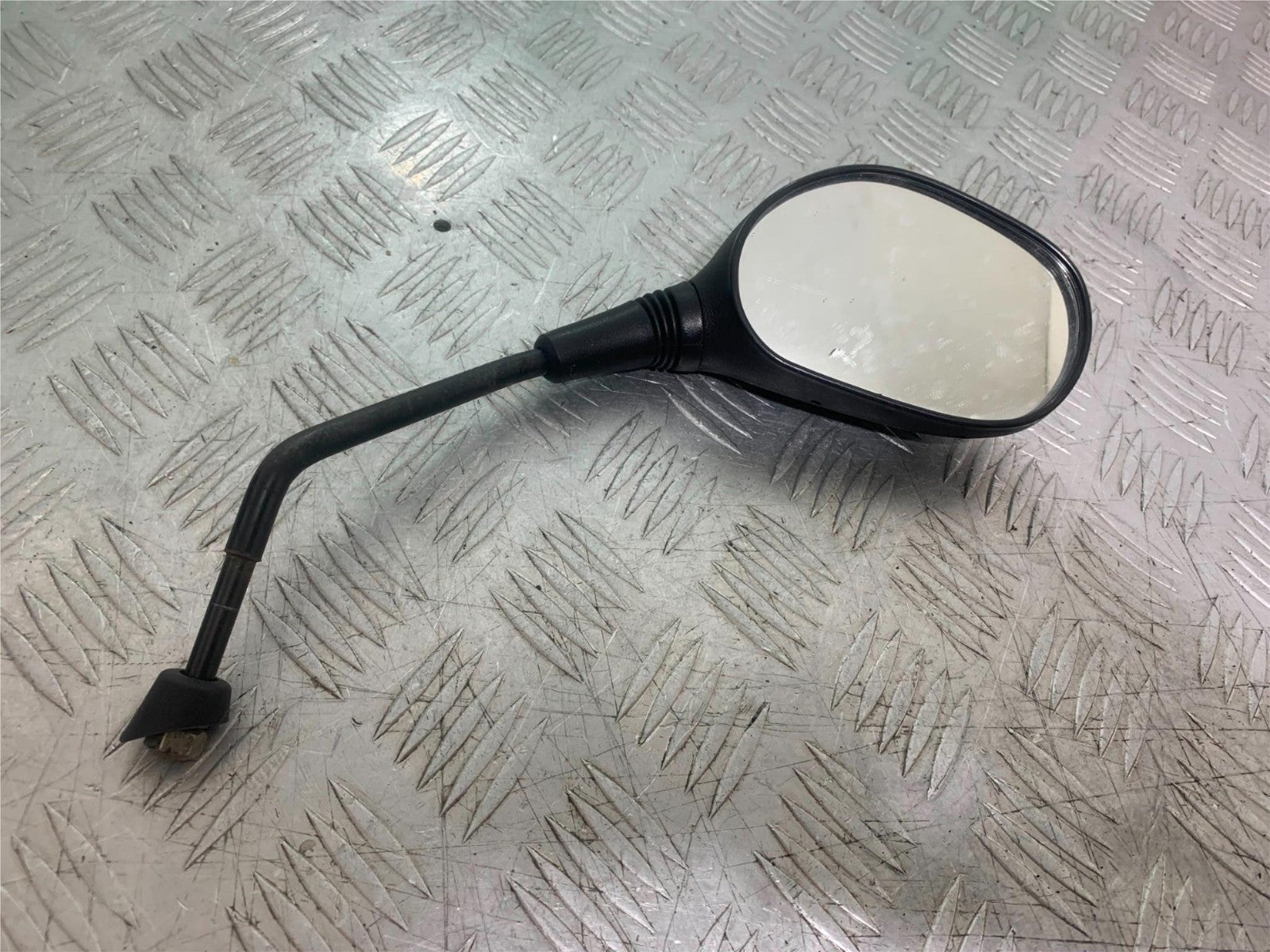 PIAGGIO MP3 250 ie RIGHT MIRROR   YEAR 2007 (CMB1307)