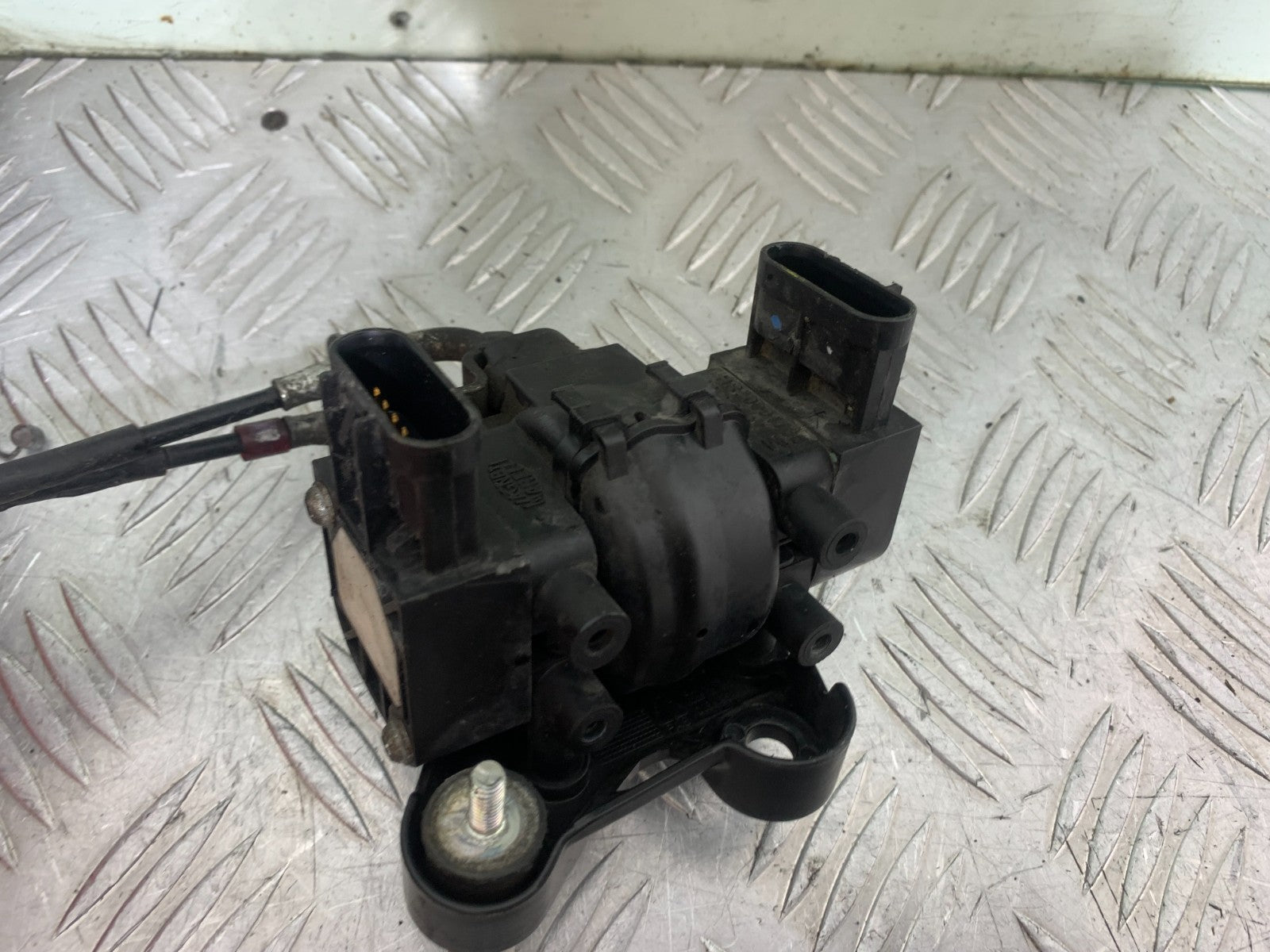 APRILIA TUONO 1000 V4R THROTTLE DEMAND SENSOR AND CABLE  YEAR 2011-13 (CMB1331)