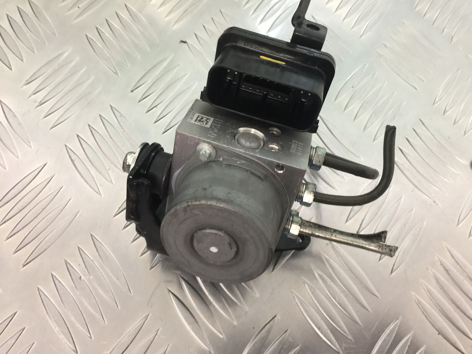 KAWASAKI VN 650 VULCAN ABS PUMP  YEAR 2017-2021 (STOCK 924)