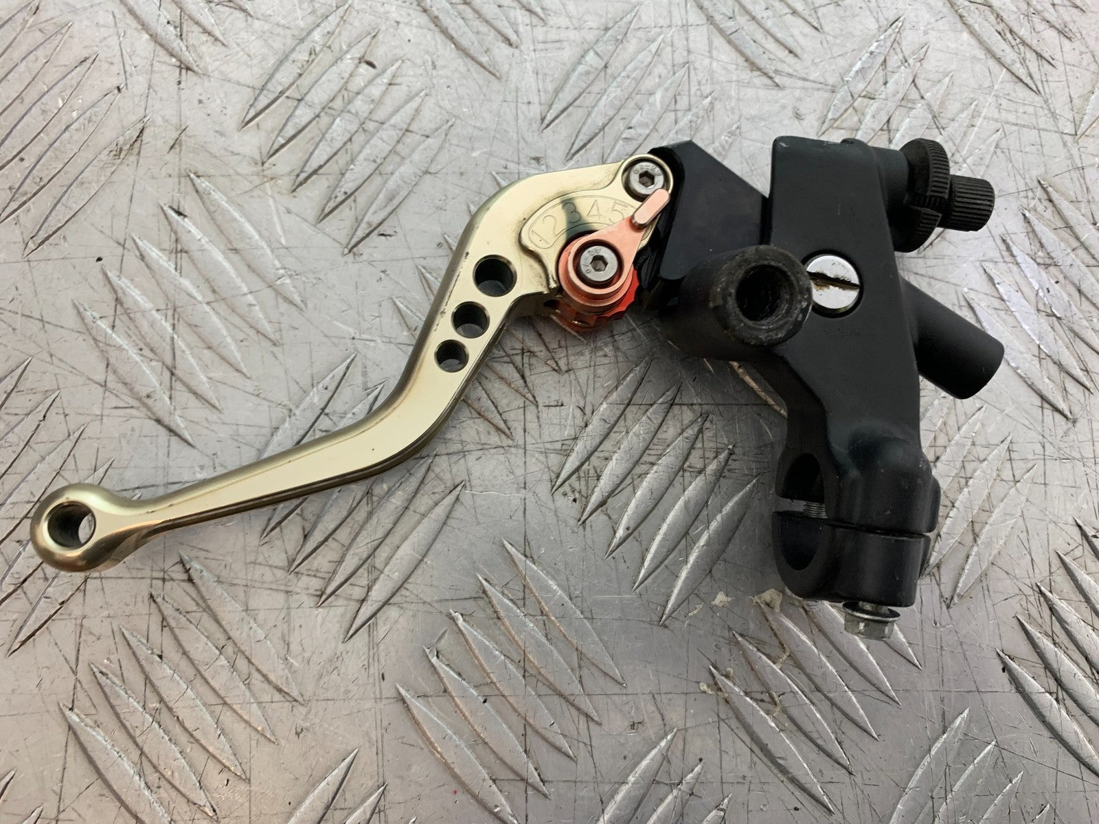 HONDA CBF500 CBF 500 CLUTCH LEVER AND BRACKET  YEAR 2004-2008  (CMB1294)