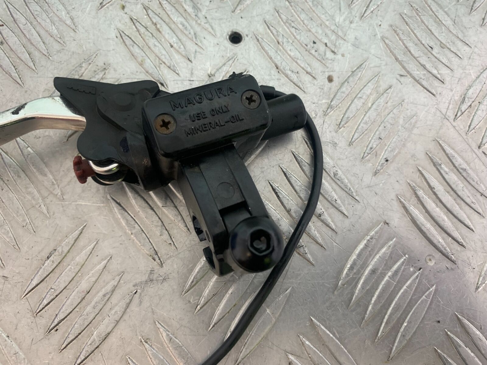 KTM 990 SUPERMOTO T CLUTCH MASTER CYLINDER   YEAR 2010-2011  (CMB1127)