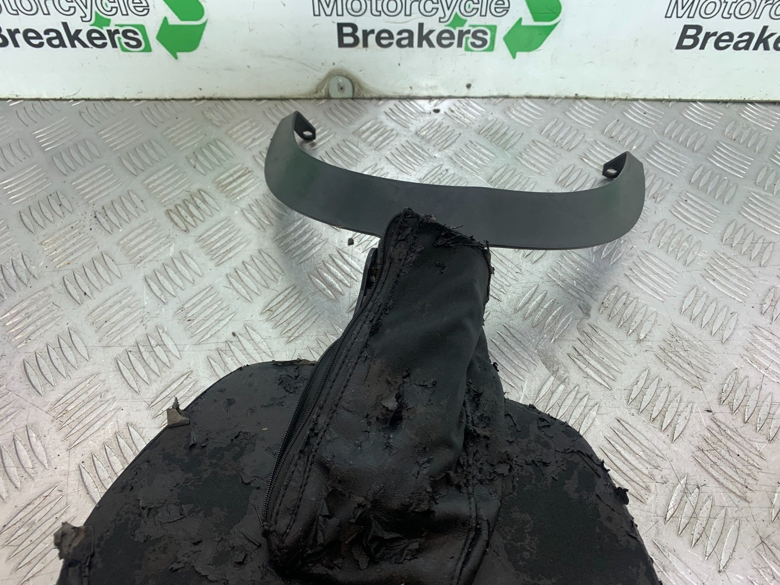 BMW K1200 K 1200 LT BACK REST  YEAR 1999-07 (CMB1271)