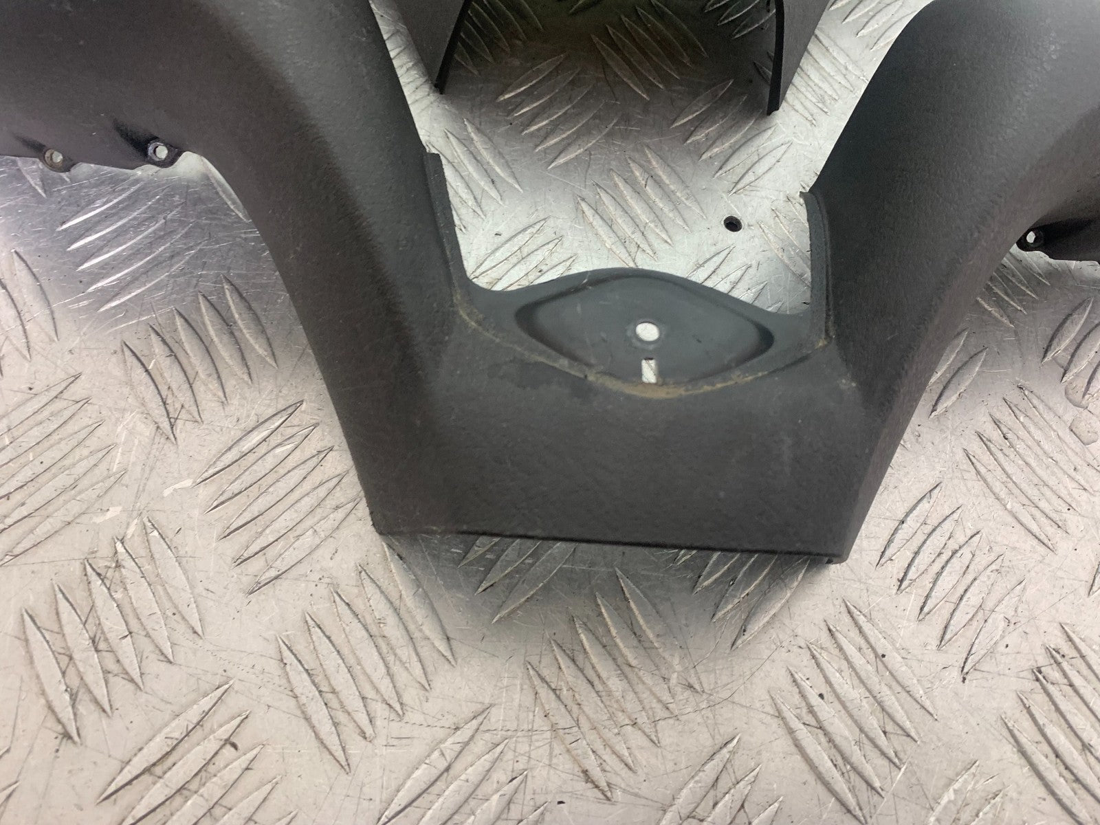 PIAGGIO MP3 250 ie HANDLEBAR COVERS   YEAR 2007 (CMB1307)