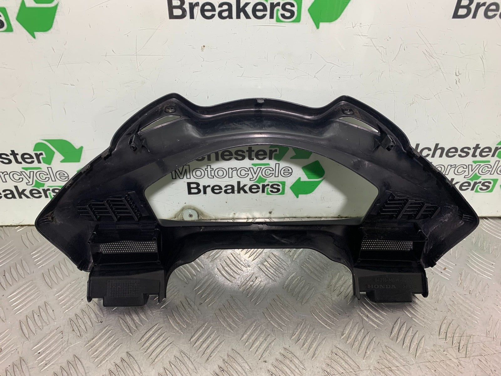 HONDA NT 700 V DEAUVILLE CLOCK SURROUND YEAR 2006-2010 (CMB1298)