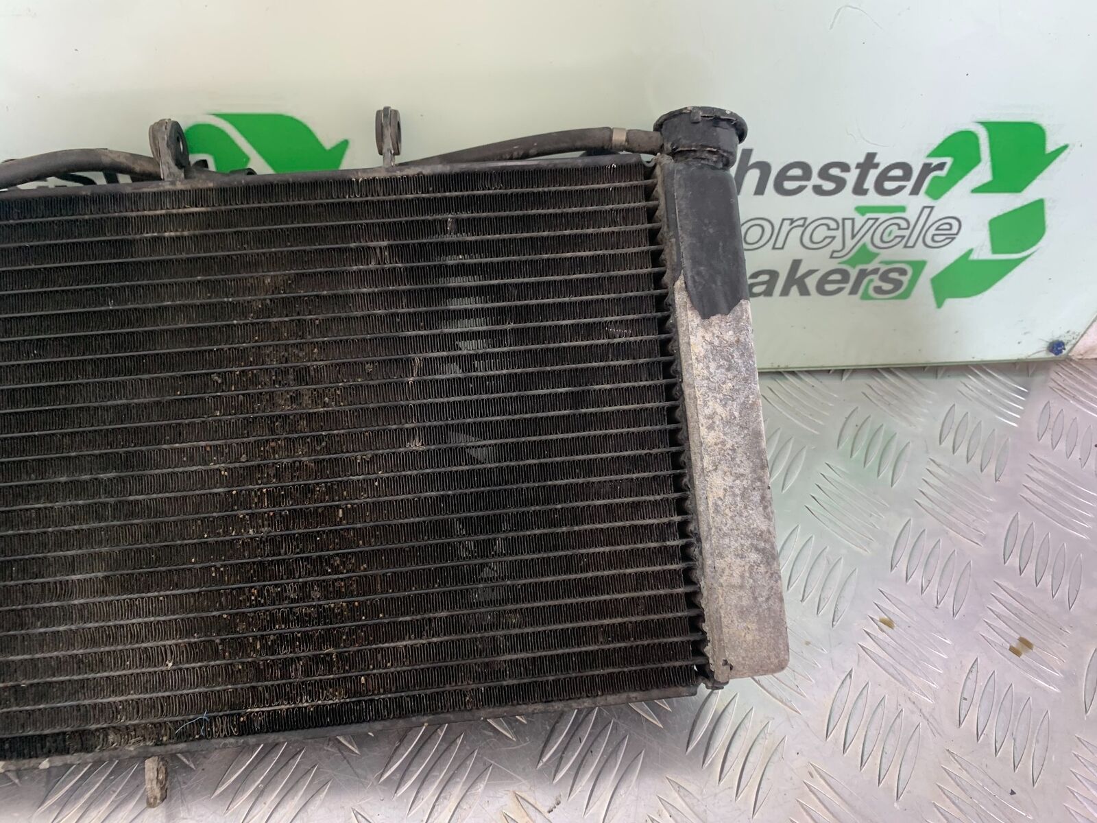 TRIUMPH TIGER 800 XC RADIATOR  YEAR 2011-2014 (CMB1022)