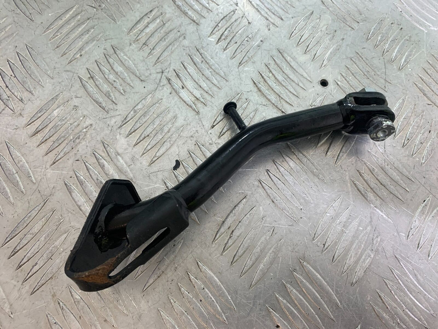 BENELLI TORNADO TNT 125 SIDE STAND YEAR 2024 (CMB1090)