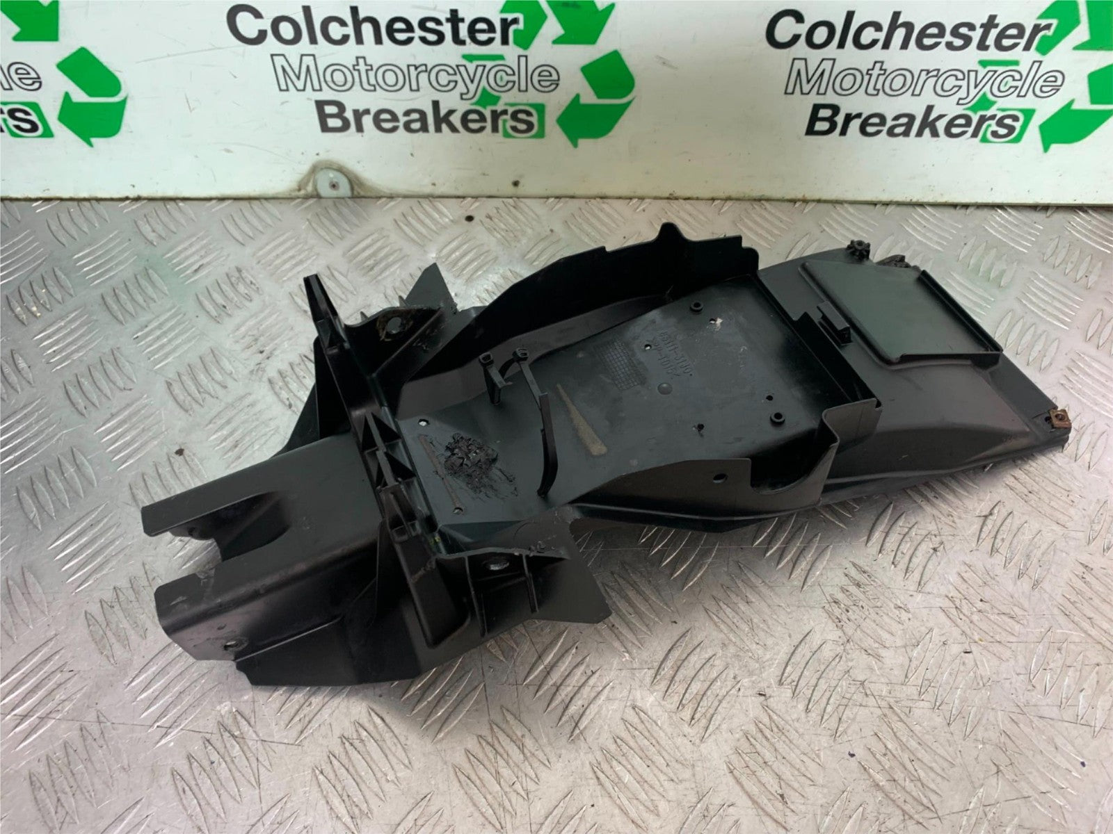 SUZUKI DL1000 V-STROM UNDERTRAY  YEAR 2014-2019 (CMB1325)