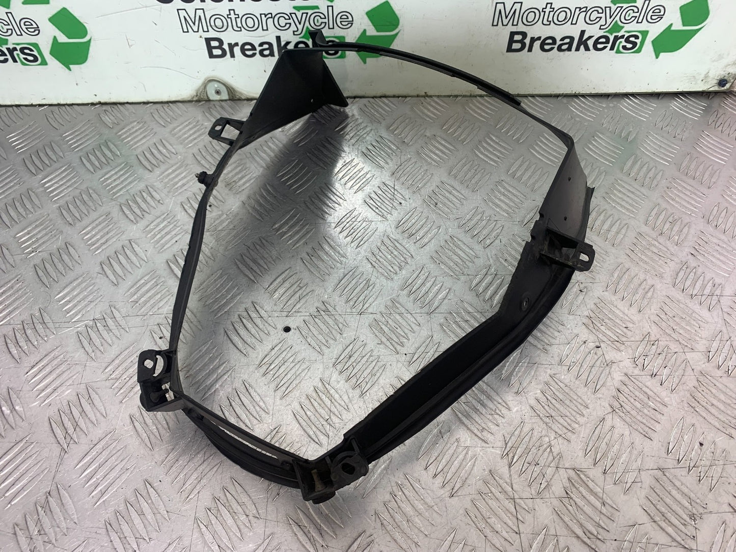 BMW K1300 S K 1300 S FAIRING V-PIECE   YEAR 2009-16 (CMB1216)