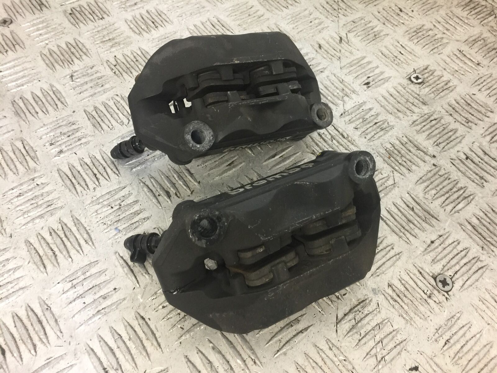 KTM 990 SUPERMOTO FRONT BRAKE CALIPERS  YEAR 2008 (STOCK 662)