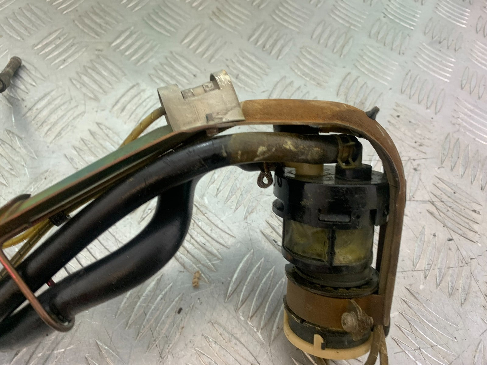 HONDA ST1100 PAN EUROPEAN PETROL PUMP  YEAR 1993-2001 (CMB1195)