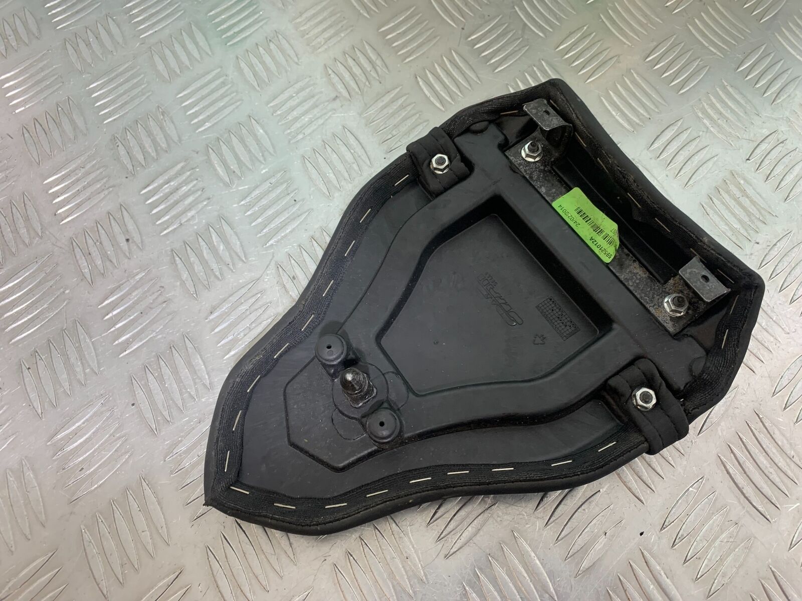 DUCATI STREETFIGHTER 848 REAR SEAT  YEAR 2011-2016 (CMB1050)