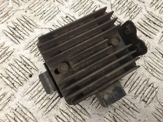 KAWASAKI Z1000 REGULATOR  YEAR 2007-2009 (STOCK 763)