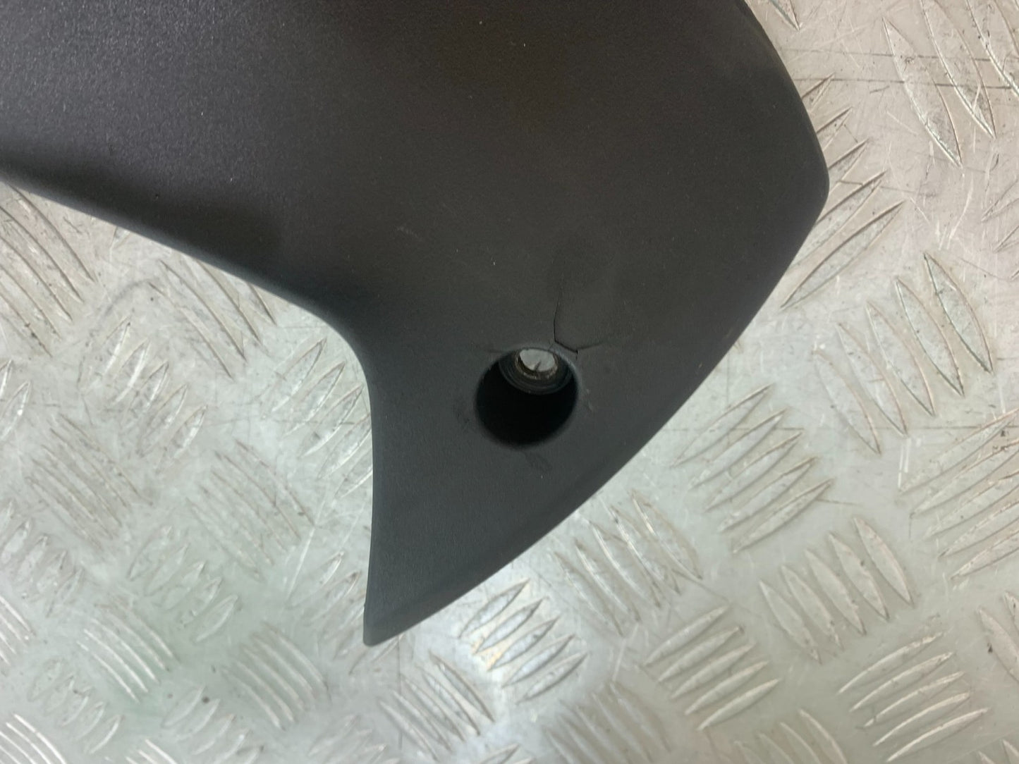 KAWASAKI 650 VERSYS LEFT BELLY PAN  YEAR 2015-2018 (CMB1288)