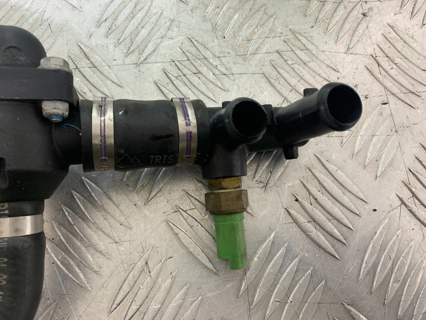 APRILIA RSV4 FACTORY THERMOSTAT  YEAR 2009-2012 (CMB1224)
