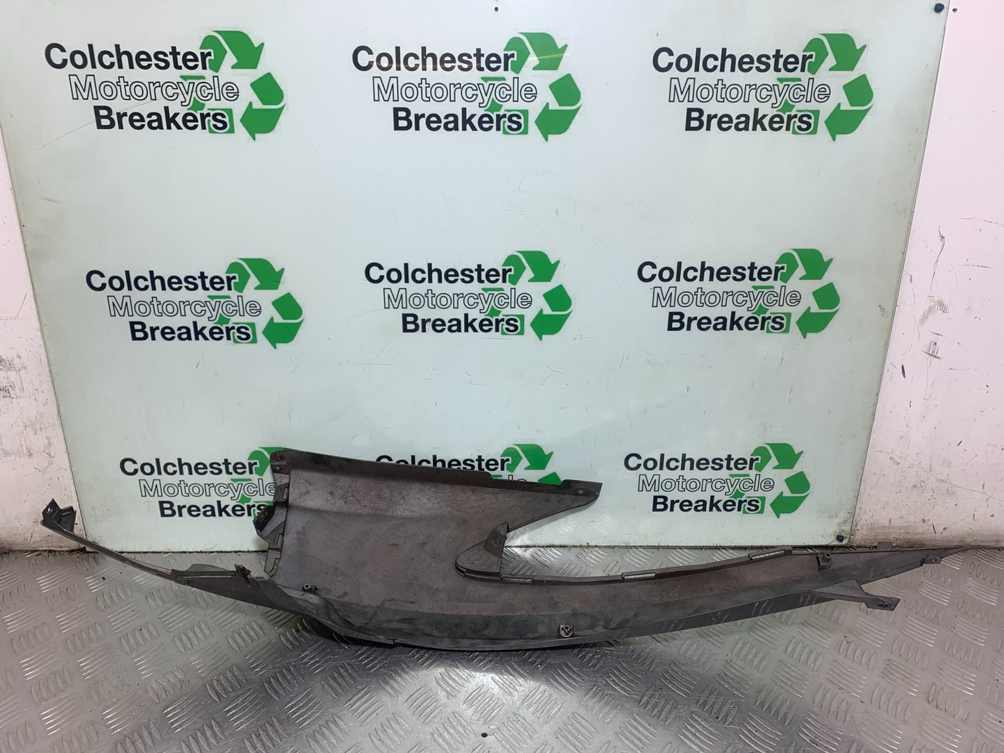 SUZUKI AN 200 UH 200 SEAT PANEL   YEAR 2007-2009 (CMB1256)