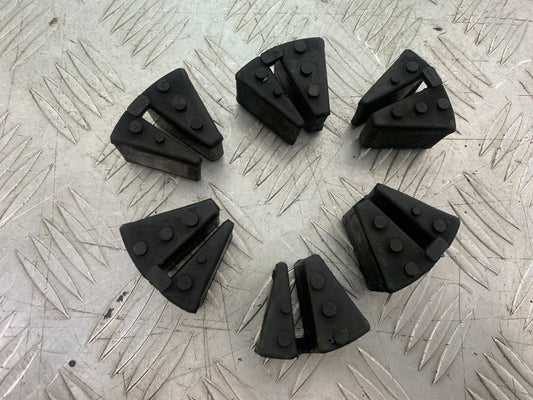 BENELLI BN125 BN 125 CUSH DRIVE RUBBERS  YEAR 2018-2021 (CMB1194)