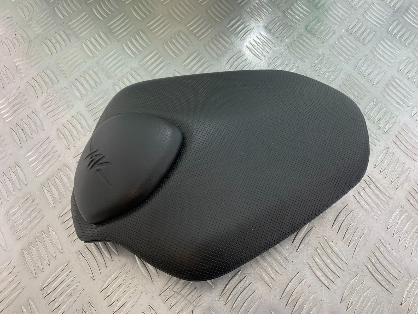 MV AGUSTA TURISMO VELOCE 800 REAR SEAT   YEAR 2014-17 (CMB1051)