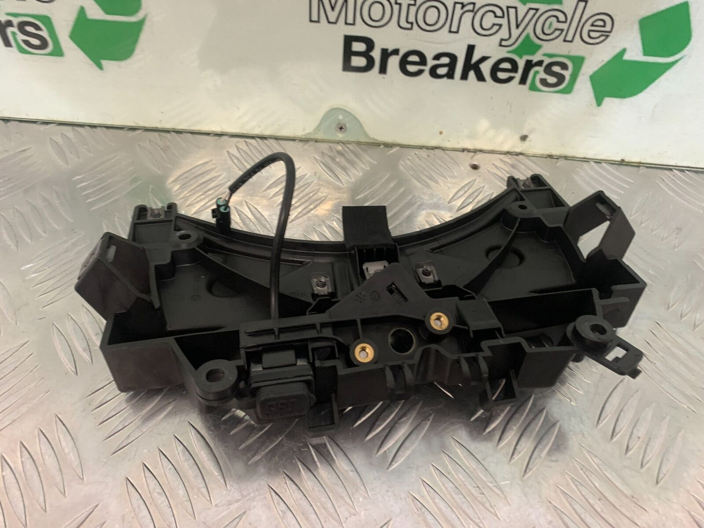 TRIUMPH 765 STREET TRIPLE RS ENGINE COVER  YEAR 2018-2021 (STOCK 968)