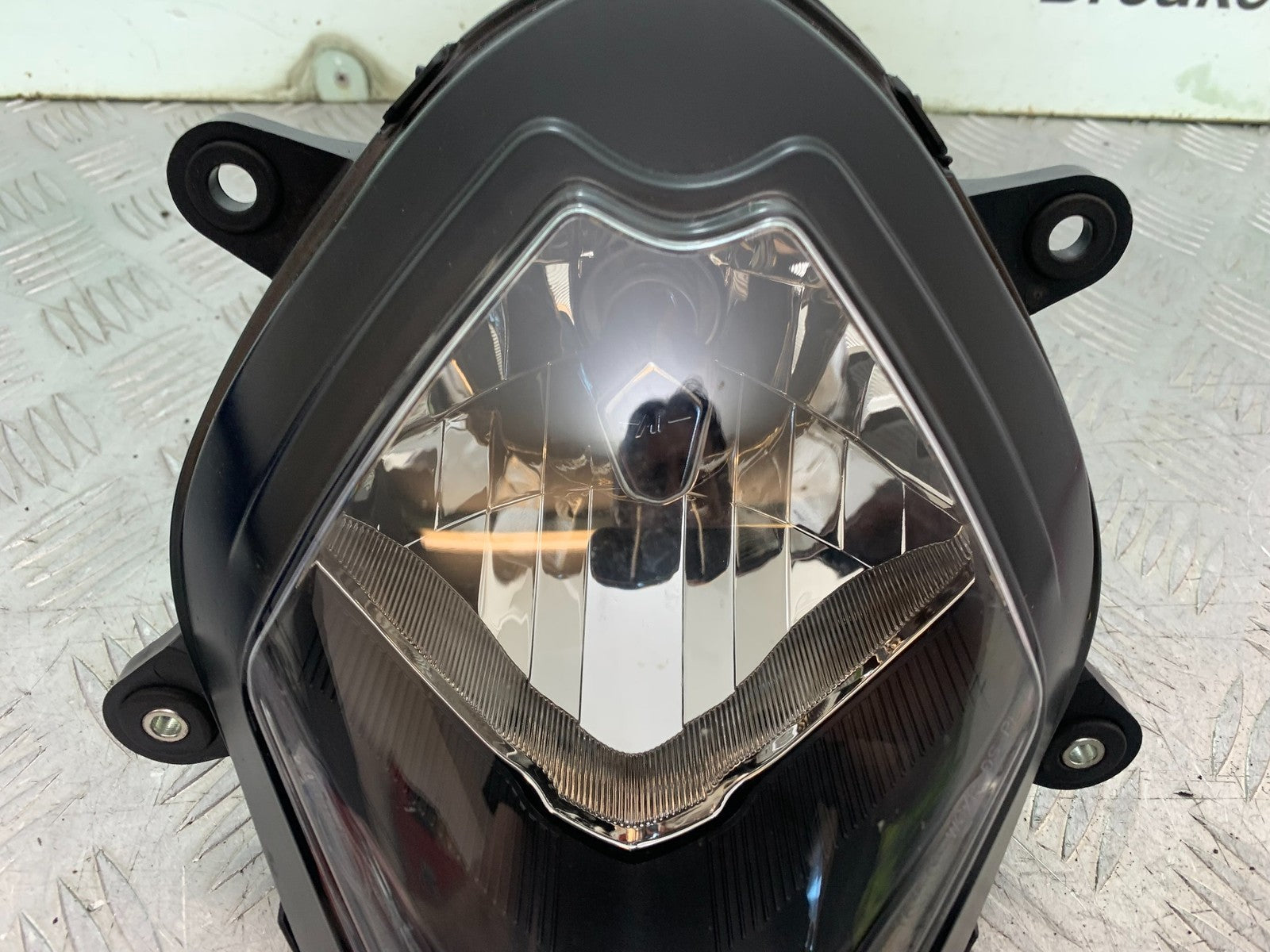 MV AGUSTA 675 F3 HEADLIGHT YEAR 2012-2016 (CMB1302)