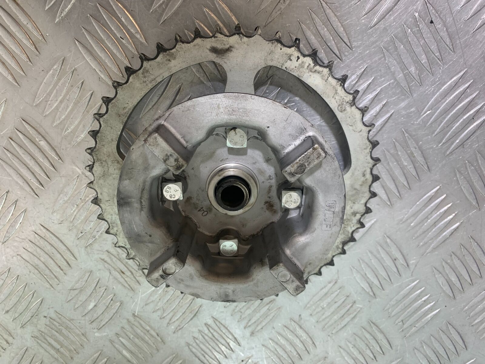 SINNIS TERRAIN 125 SPROCKET CARRIER   YEAR 2024 (CMB1072)