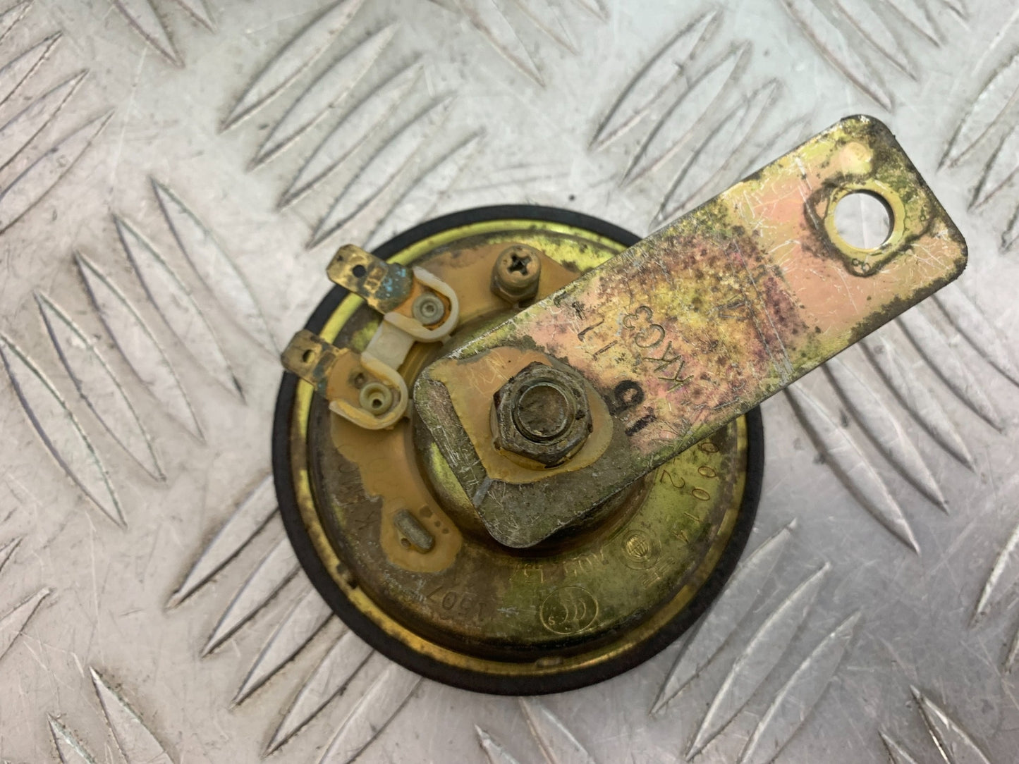 KAWASAKI J125 J125 HORN   YEAR 2016-2020 (CMB1158)