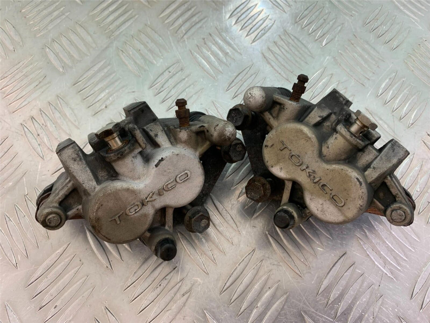 SUZUKI SV650 SV 650 FRONT CALIPERS  YEAR 2003-2006 (CMB1024)