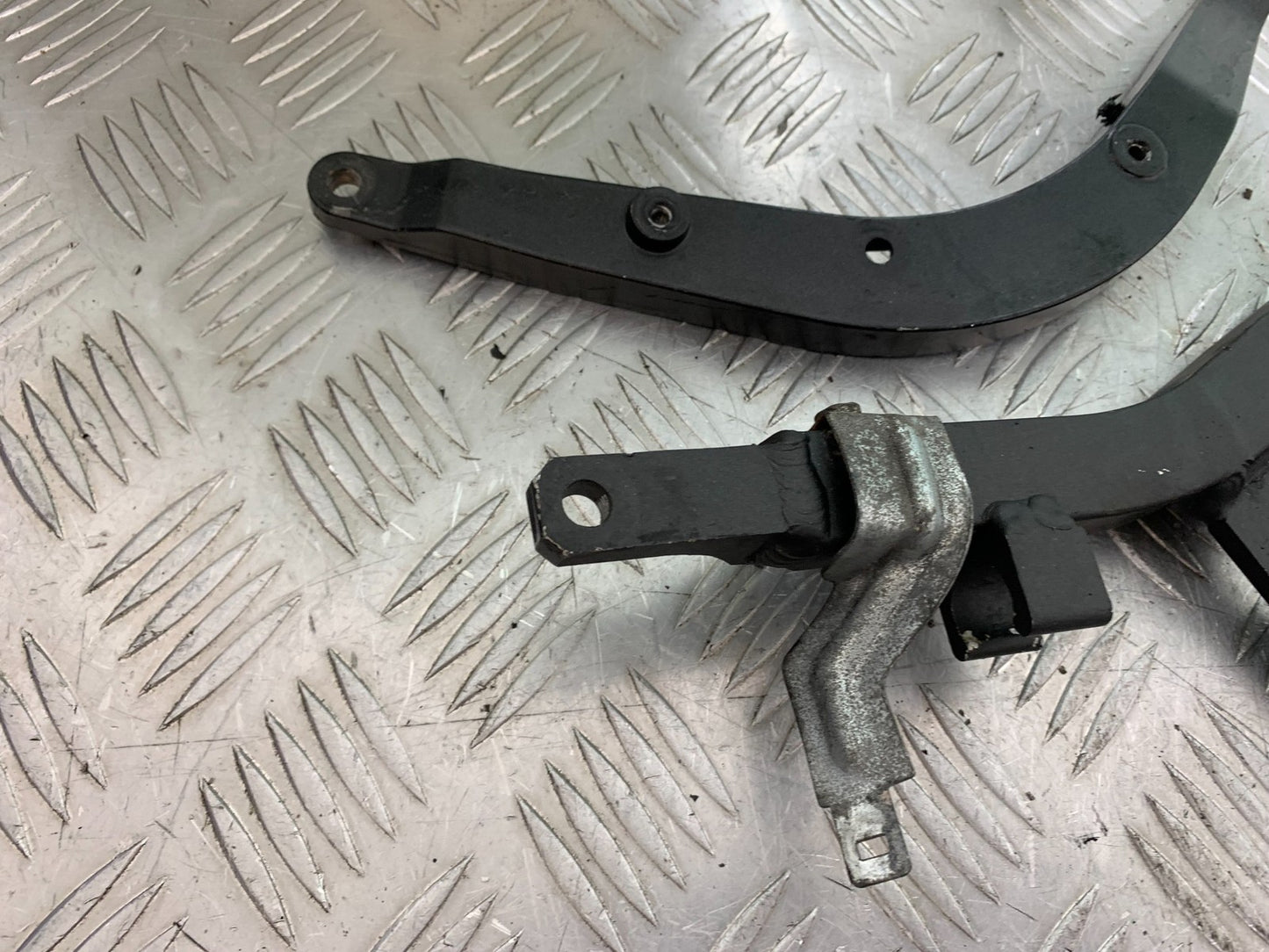 KAWASAKI GTR1400 GTR 1400 FRAME RAILS  YEAR 2007-2009 (CMB1306)
