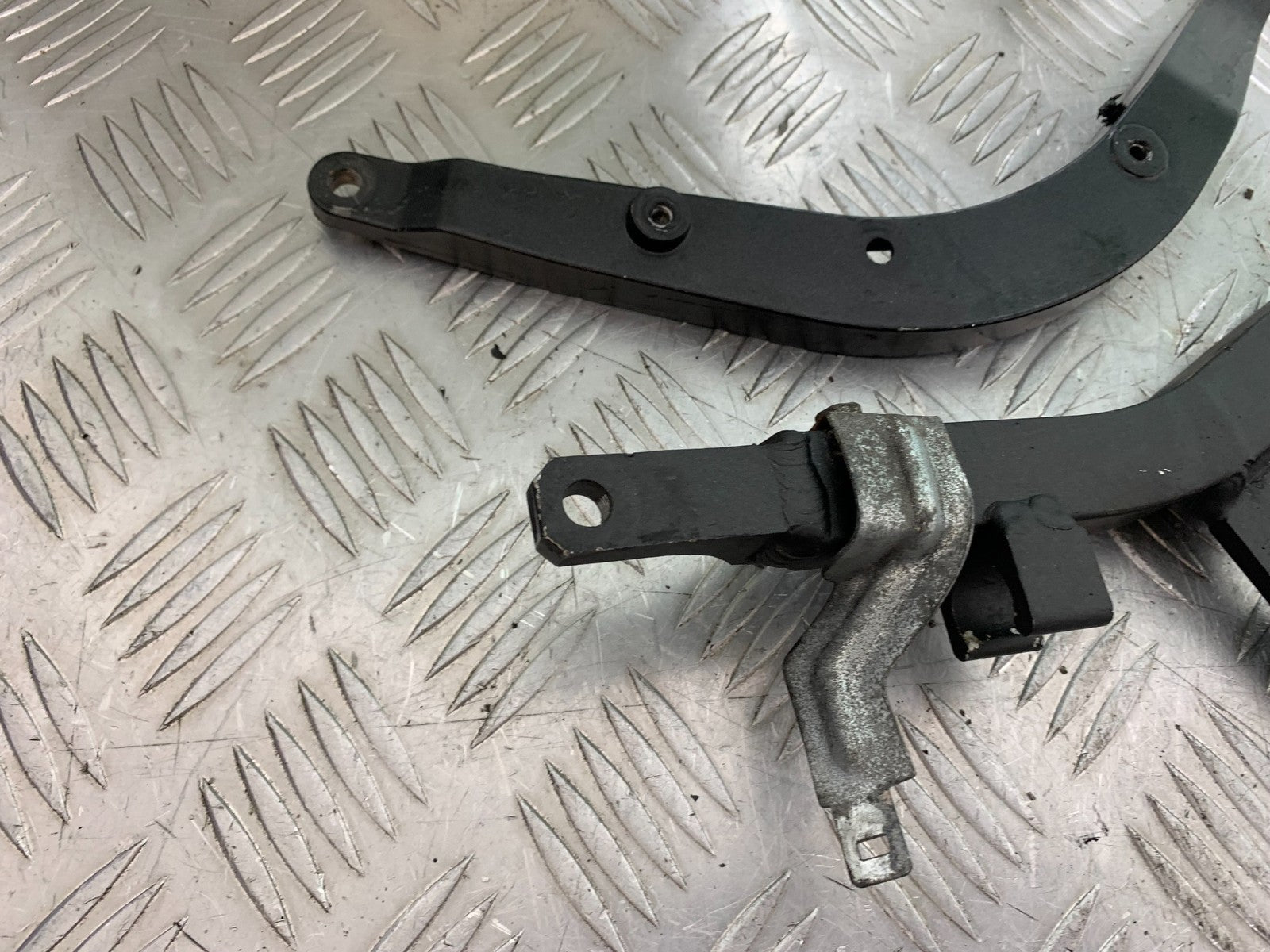 KAWASAKI GTR1400 GTR 1400 FRAME RAILS  YEAR 2007-2009 (CMB1306)