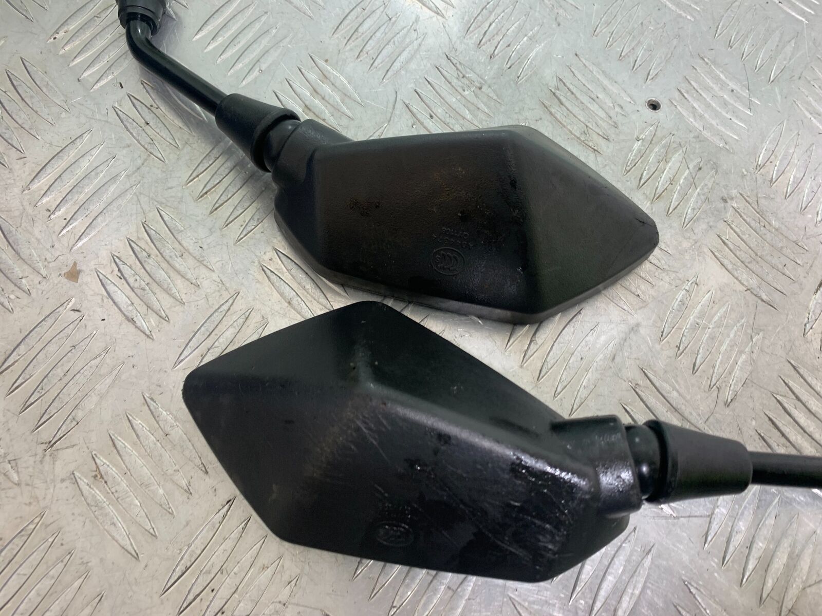 MUTT GT-SS  125 MIRRORS YEAR 2020- 2024 (CMB1085)
