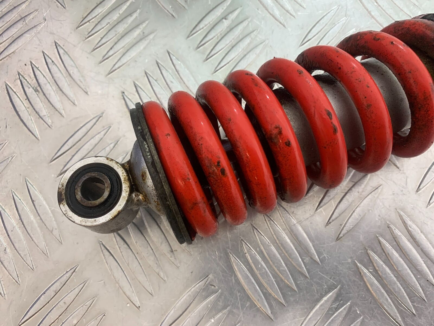 HONDA CBR125 CBR 125 REAR SHOCK YEAR 2004-06  (CMB1040)