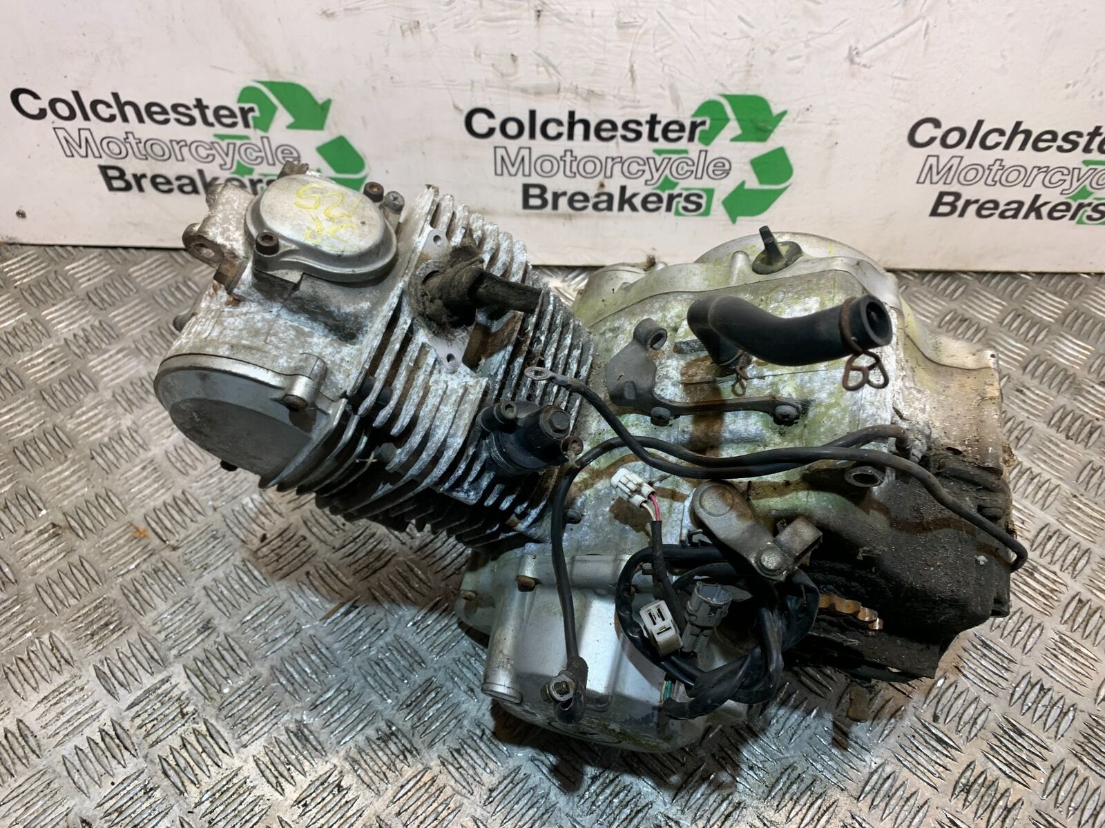 YAMAHA SR125 SR 125 ENGINE YEAR 1996-2003 (CMB1021)