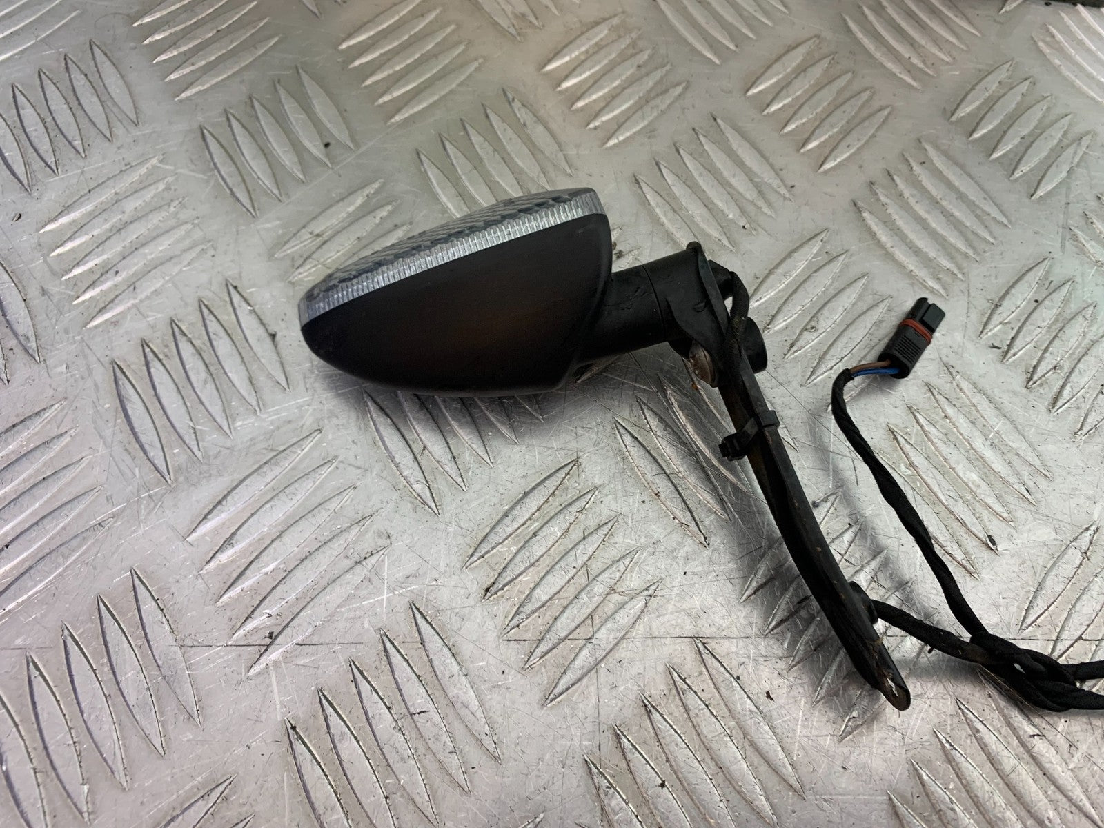 BMW F800 GT 3 X INDICATORS YEAR 2013-2017 (CMB1248)