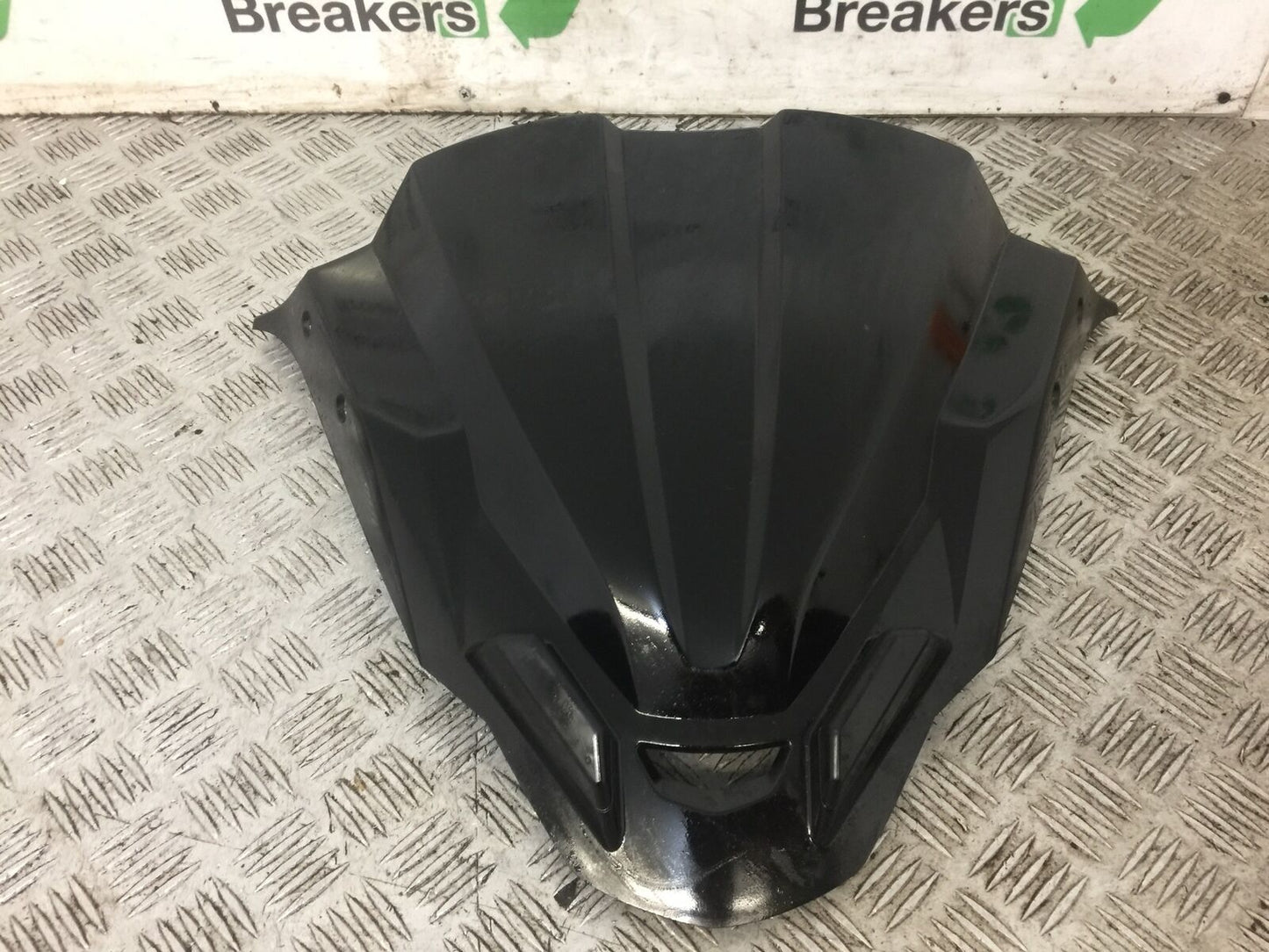 KAWASAKI J300 J 300 FRONT INFILL PANEL YEAR 2015 (STOCK 711)