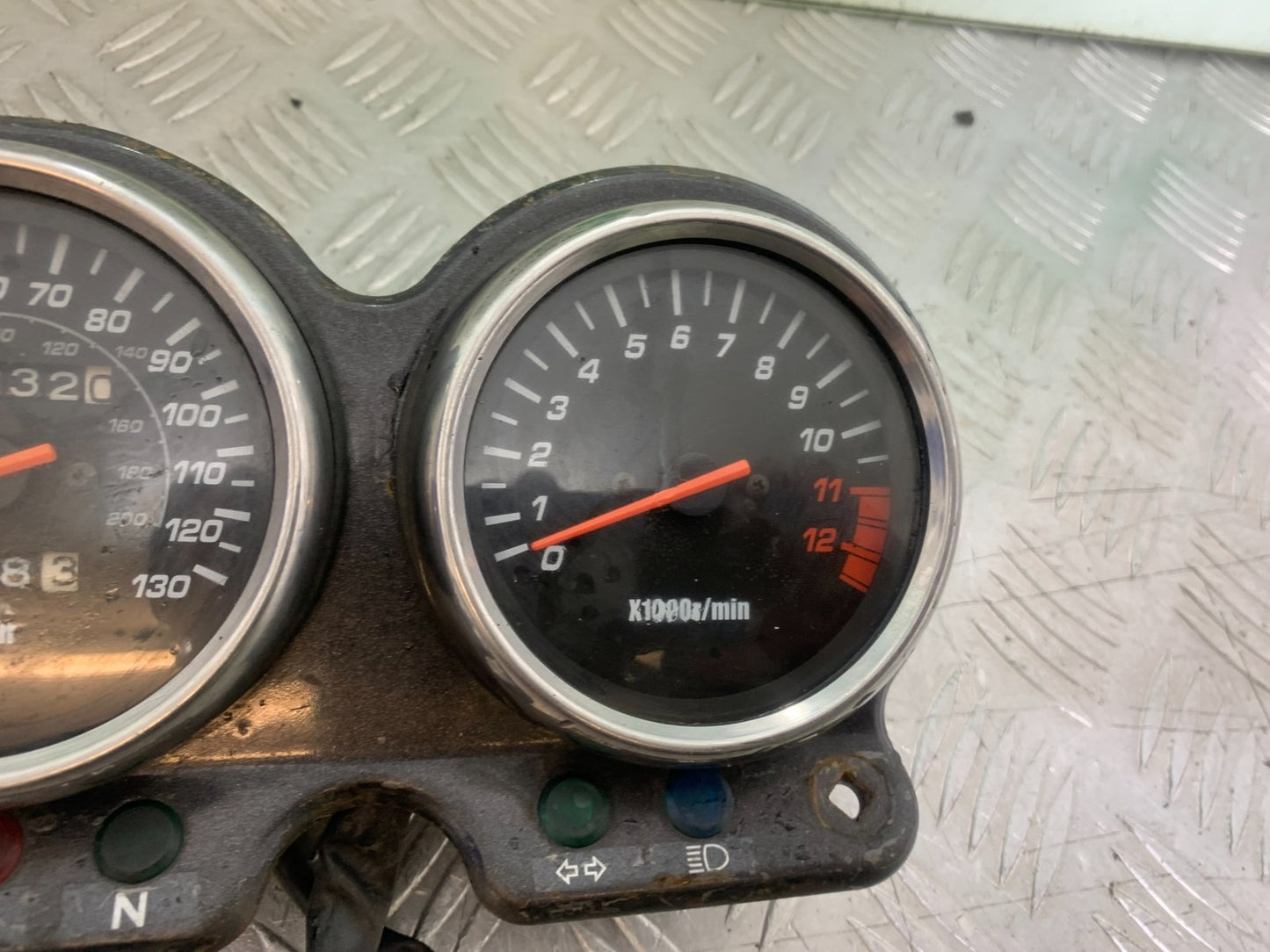 SUZUKI GS500 GS 500 CLOCKS (DAMAGED)  YEAR 2001-2008 (CMB1254)
