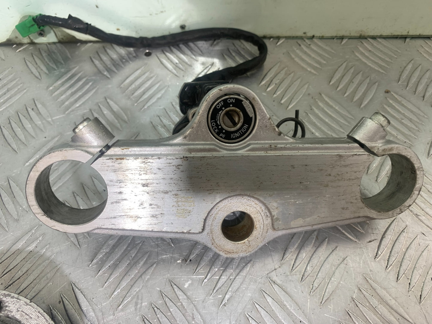 SUZUKI SV650 SV 650 mk1 LOCKS AND KEY  YEAR 1999-2002 (CMB1160)